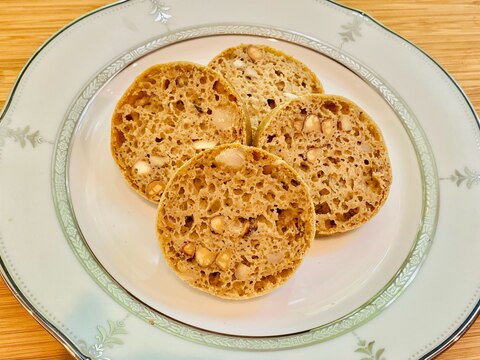 コーンフラワーと米粉と重ね煮deカナッペ用パン